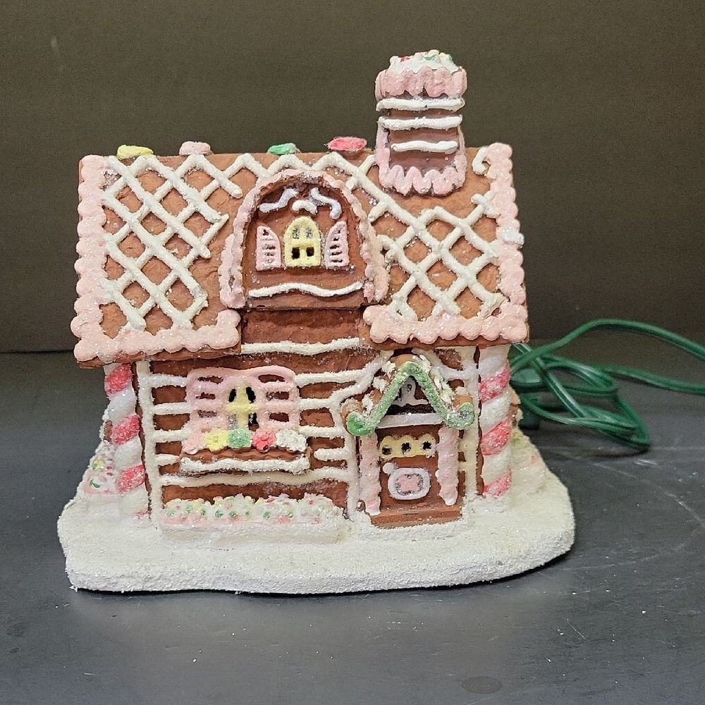 Silvestri Pink and Brown Gingerbread House Holiday Lighted Decor